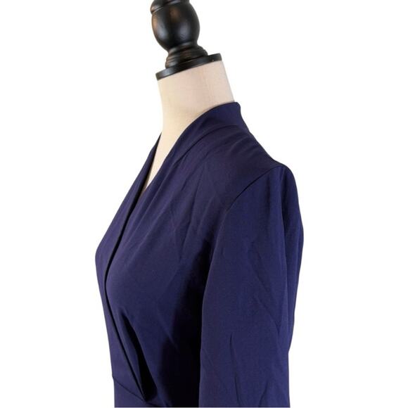 MM Lafleur Niko Dress Dark Blue
Sheath Faux Wrap Knee Length, Size 4 - Picture 4 of 14